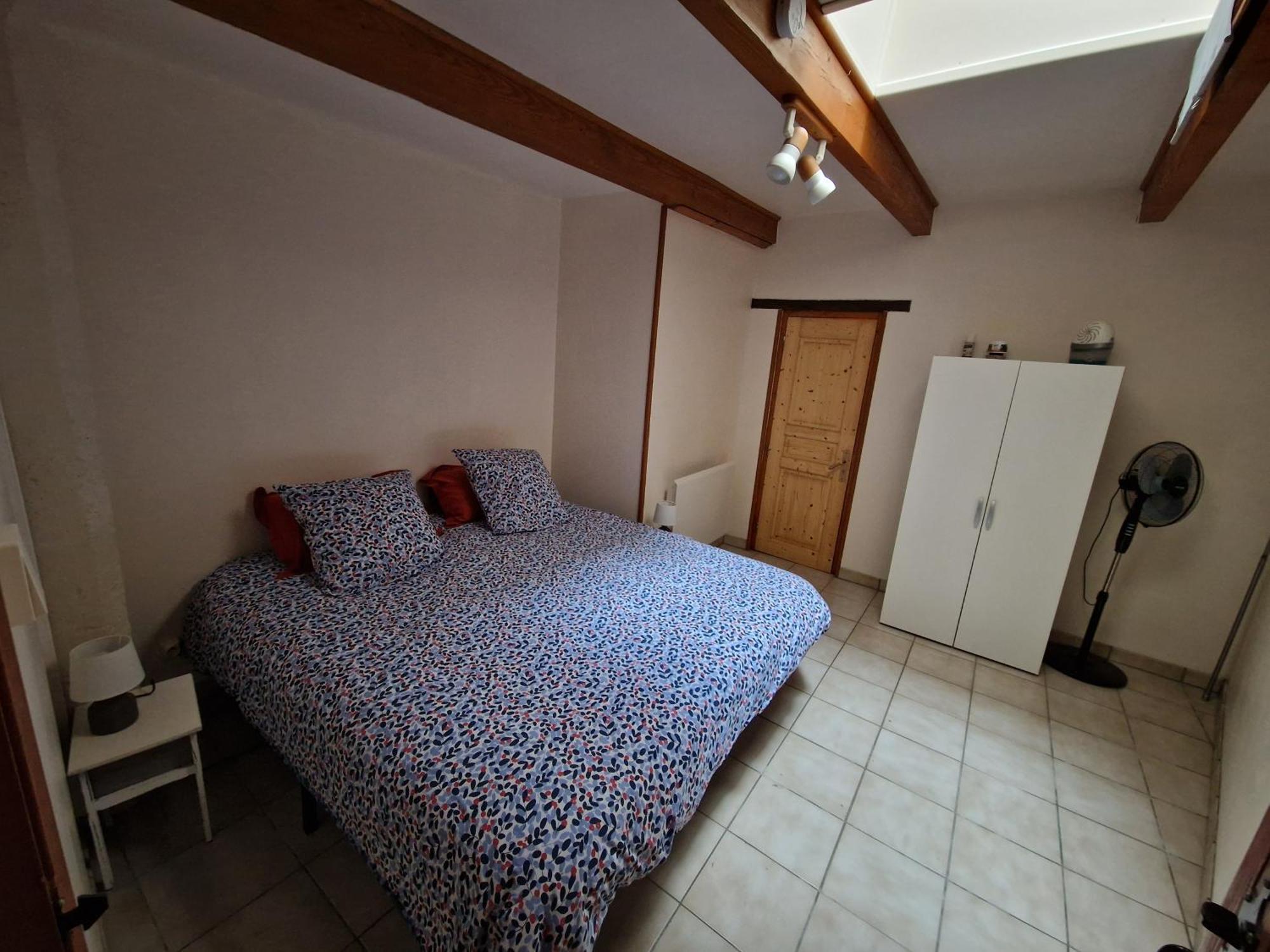 Escale Au Clos Saint Martin De Juillers Gites Et Chambres D'Hotes ภายนอก รูปภาพ